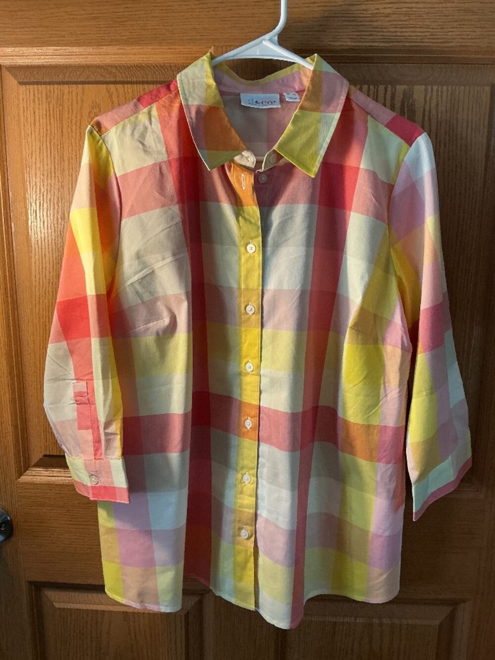 D & Co Checkered Blouse